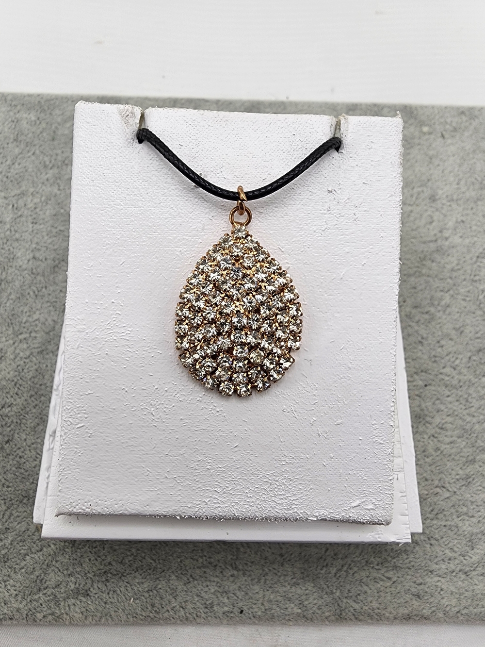 Gold Crystal Teardrop Pendant Necklace - Women Jewelry